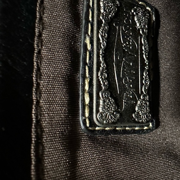 Trinity Ranch handbag - Picture 2 of 4